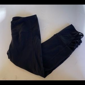 Athleta Crop Leggings